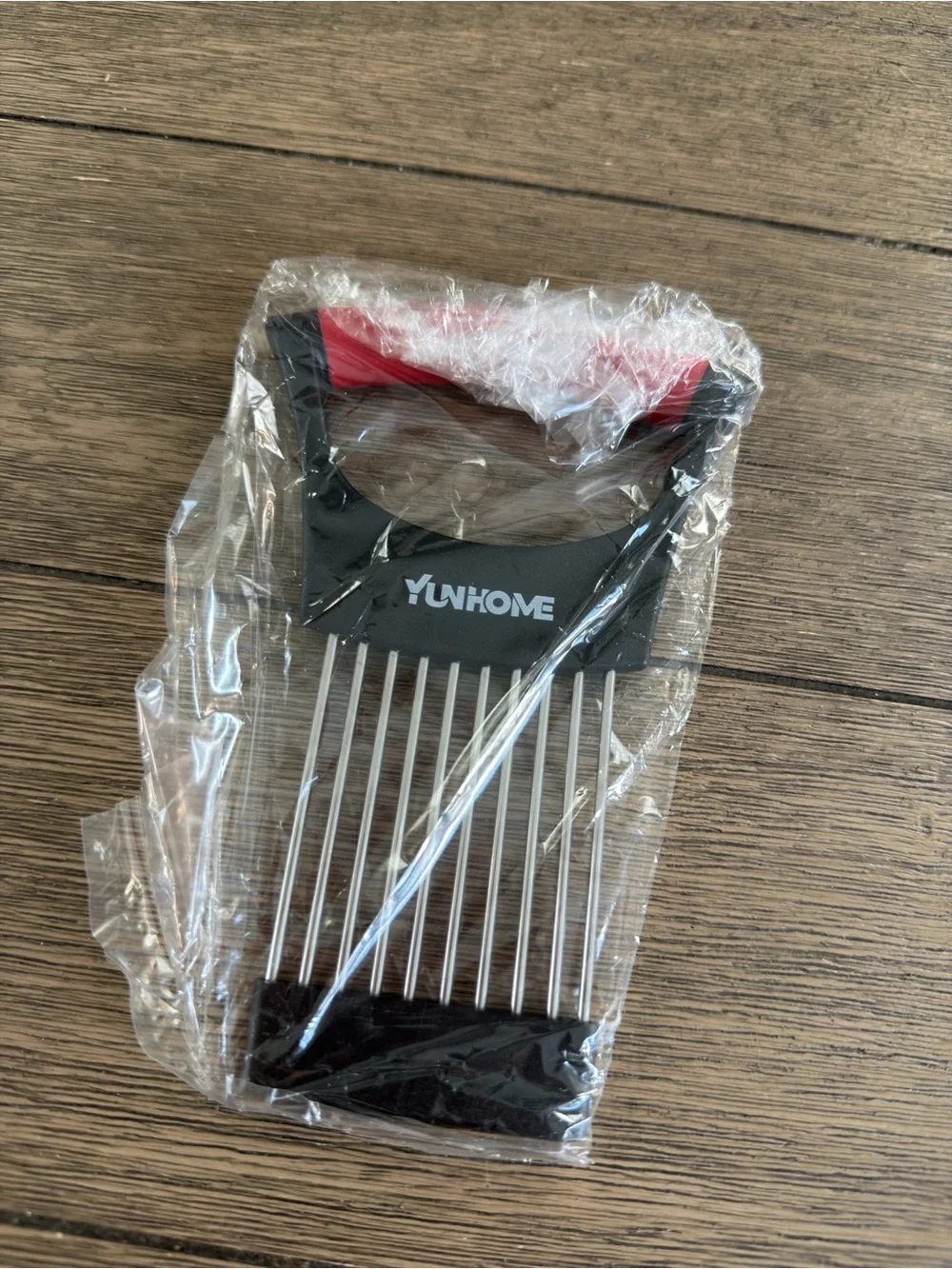 Red and Black Onion Slicer Tool – Secure Vegetable Holder